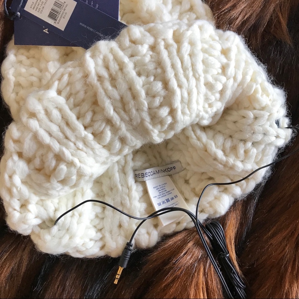Rebecca Minkoff cable knit pom pom beanie - Picture 3 of 5